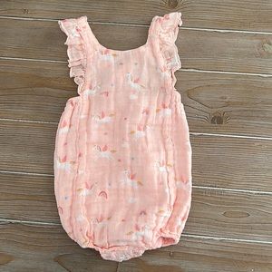 Angel Dear gauzy unicorn
romper / 18-24m
